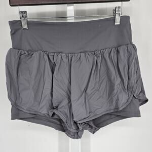 Cadmus women Size L 2 in 1 workout shorts Yoga Running athletic Gray
